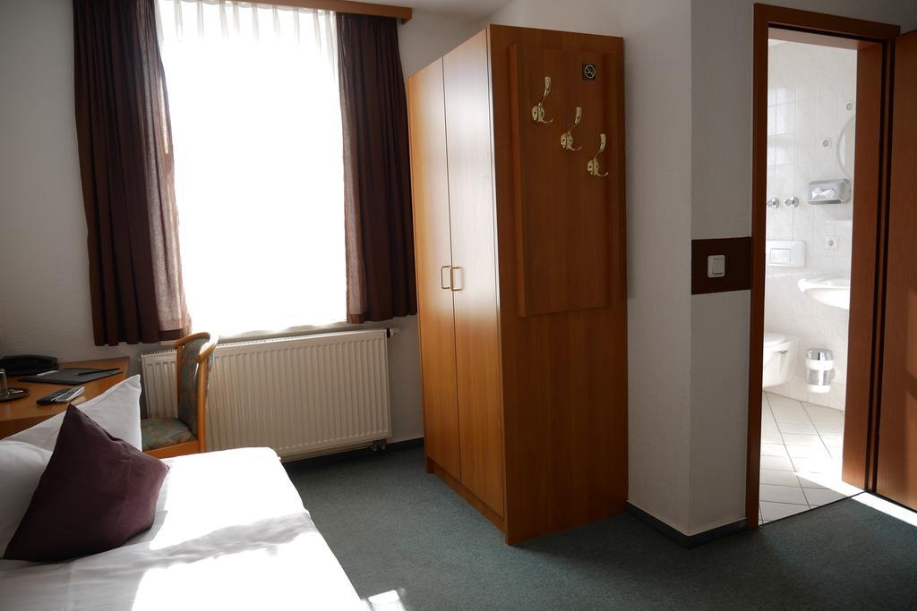 Hotel Garni Brauhof Niederwiesa 外观 照片